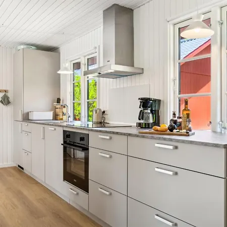 Gubbe Holiday home *