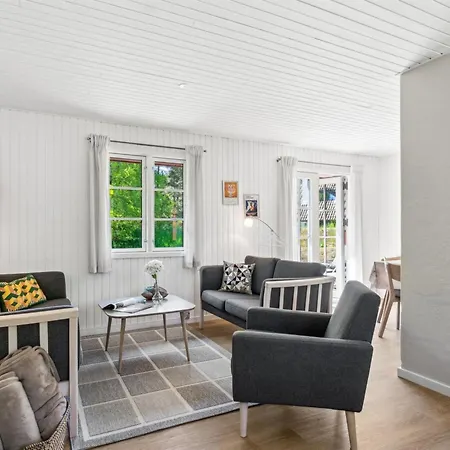 Σπίτι διακοπών Gubbe - 300m From The Sea By Interhome